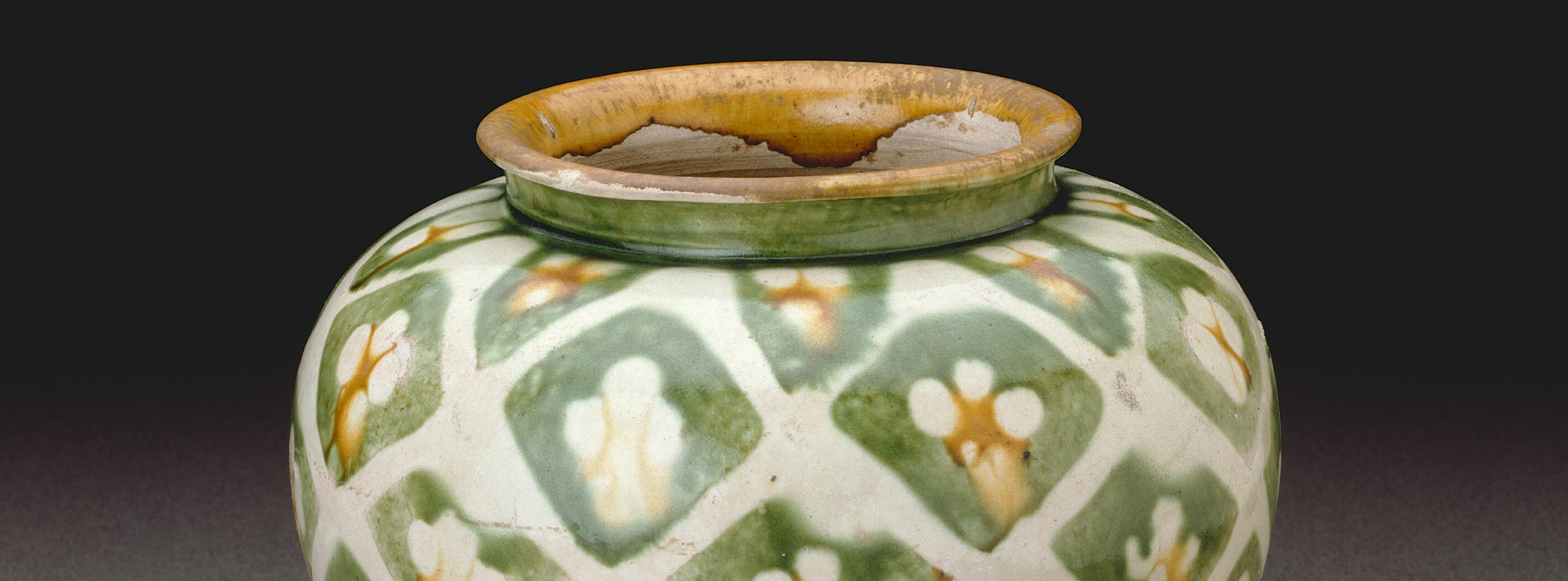 JarDate: Tang dynasty (618–907), first half of 8th century  Artist: China