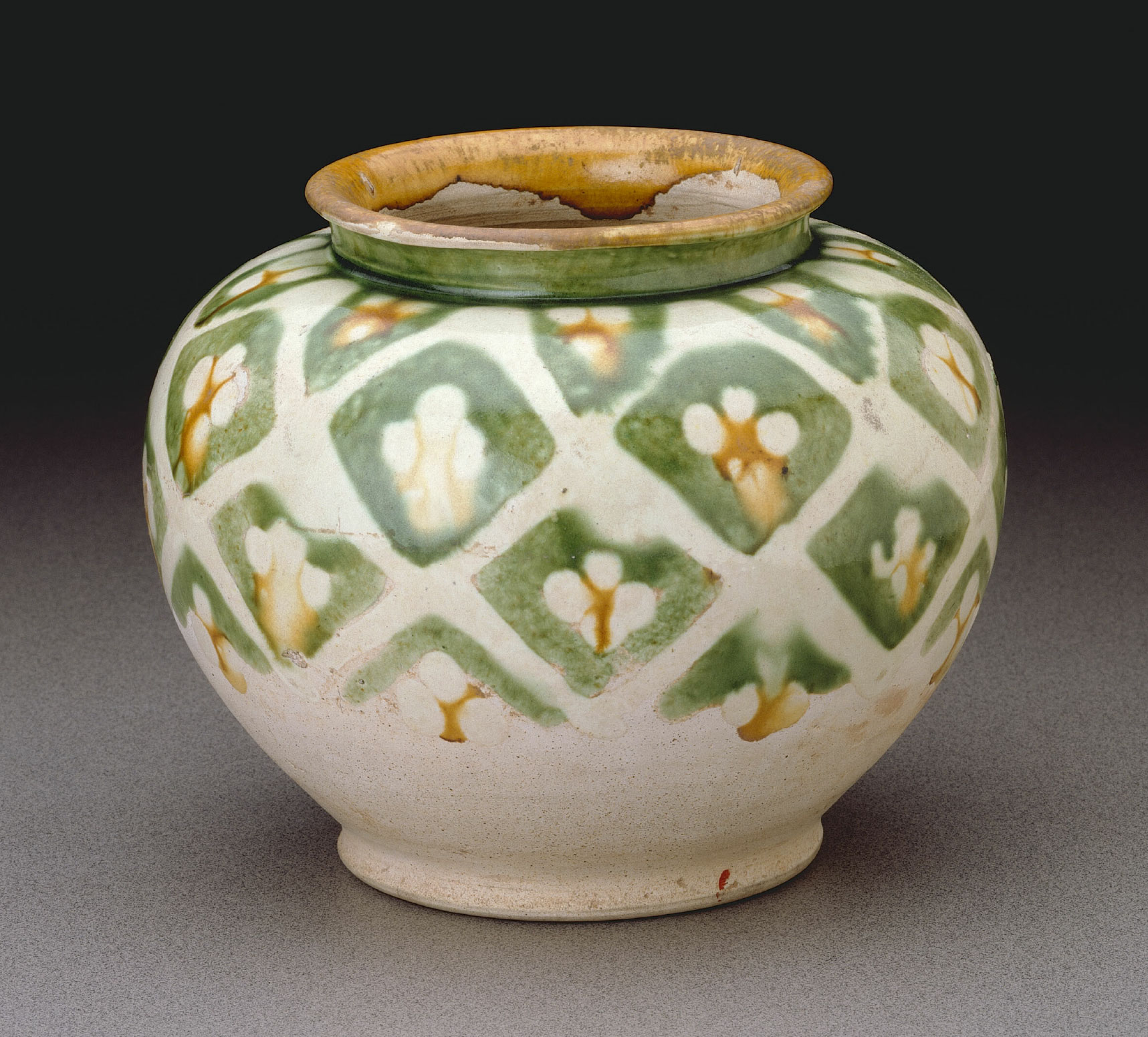 JarDate: Tang dynasty (618–907), first half of 8th century  Artist: China